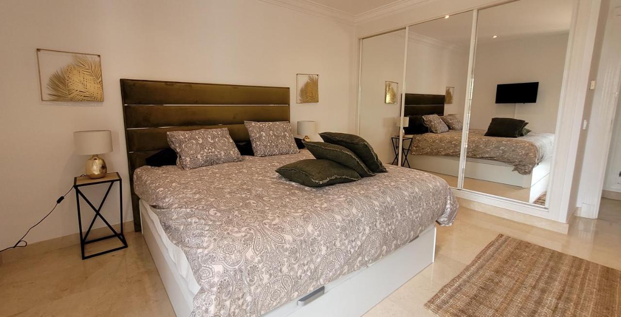 Beach And Golf Resort La Perla Miguel Adults Only Marbella Exterior foto