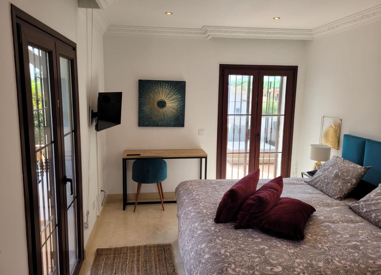 Beach And Golf Resort La Perla Miguel Adults Only Marbella Exterior foto